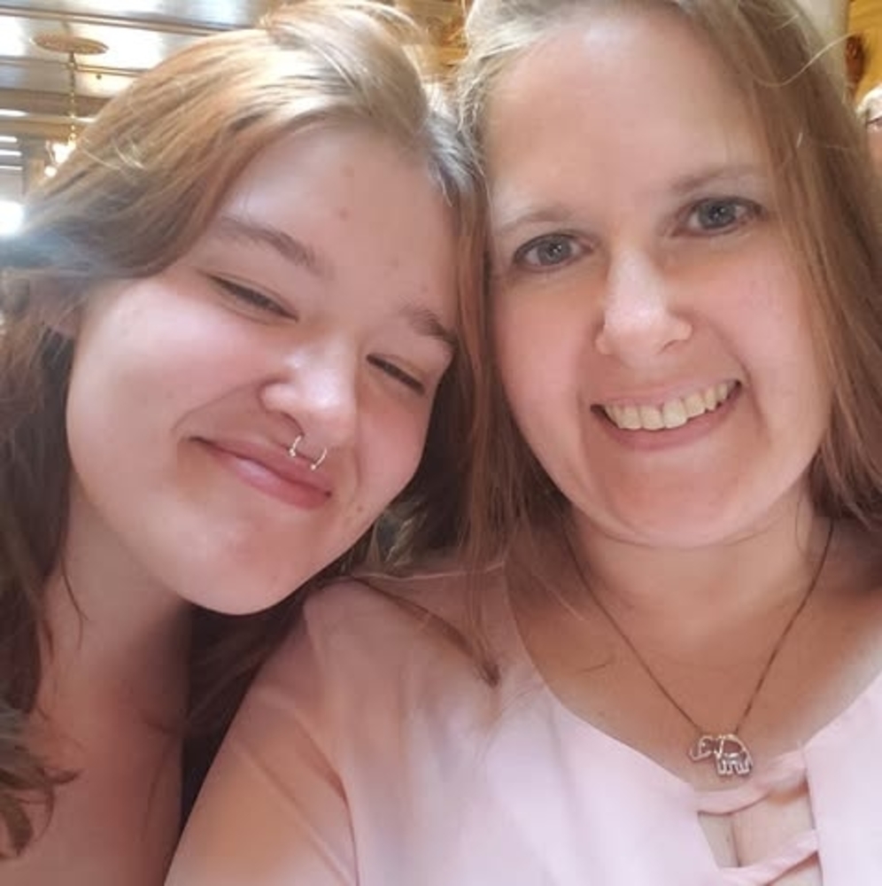Meet your Posher, Melissa